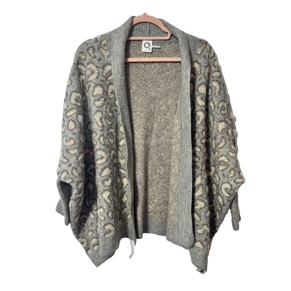 Anthropologie Akemi + Kin Leopard Louise Cardigan Sweater One Size Gray Tan - Picture 2 of 7